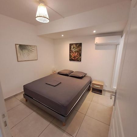 Logement Cosy T2, Centre Ville De Saint-Pierre Exterior foto
